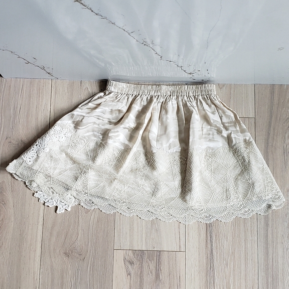 Zadig & Voltaire Silk Blend Skirt Womens 36 Ivory Lace Mini Pull-On WGCP0308F - Picture 1 of 8